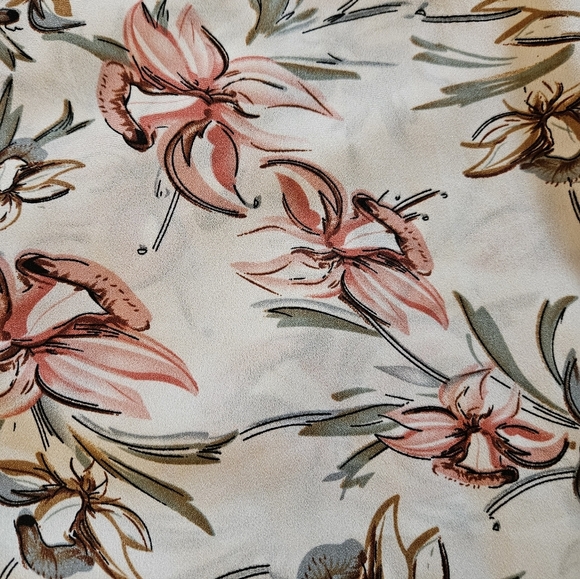 SHEIN Floral Sleeveless Top Size 1XL - Picture 4 of 6